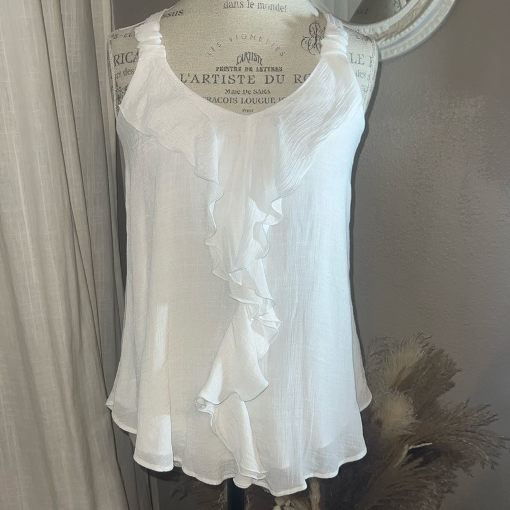A. Byer white sleeveless women’s blouse lightweight ruffle shirt Small - Picture 2 of 9